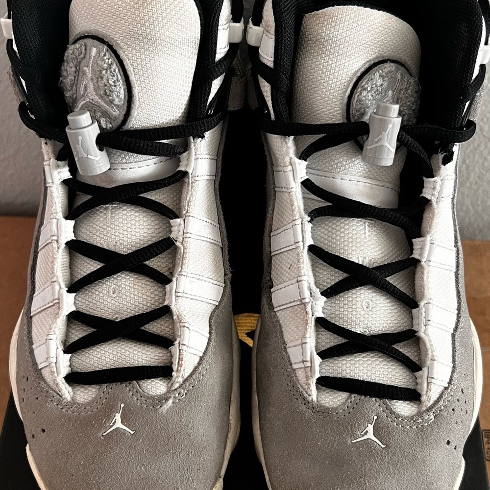 Jordan 6 Ring- smoke grey, white, size 6.5